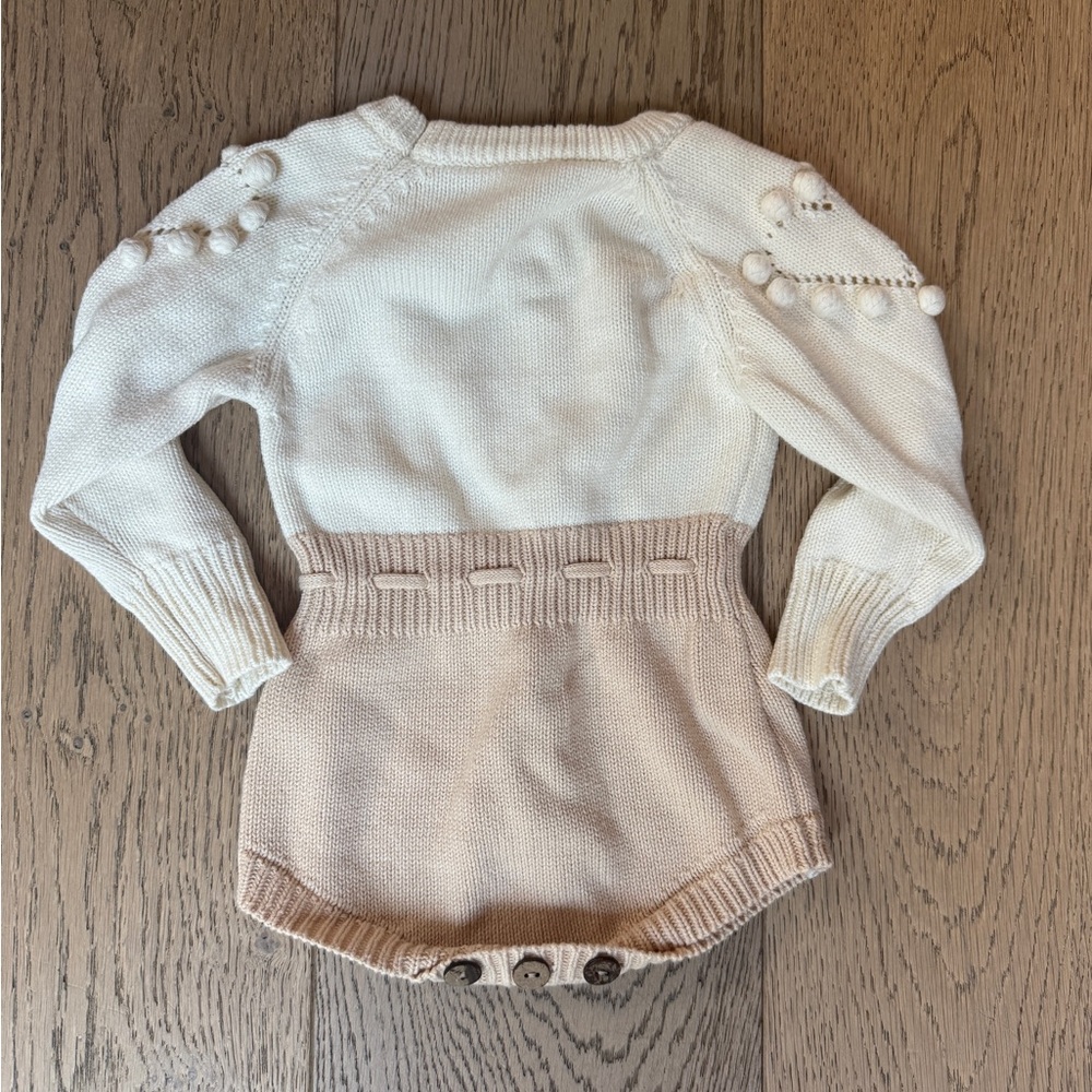 Knit Heart onesie - Valentines Day - Picture 2 of 2